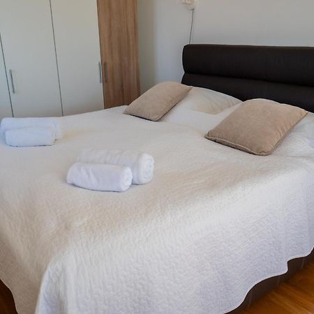 Maneni Villa Rogoznica  Luaran gambar