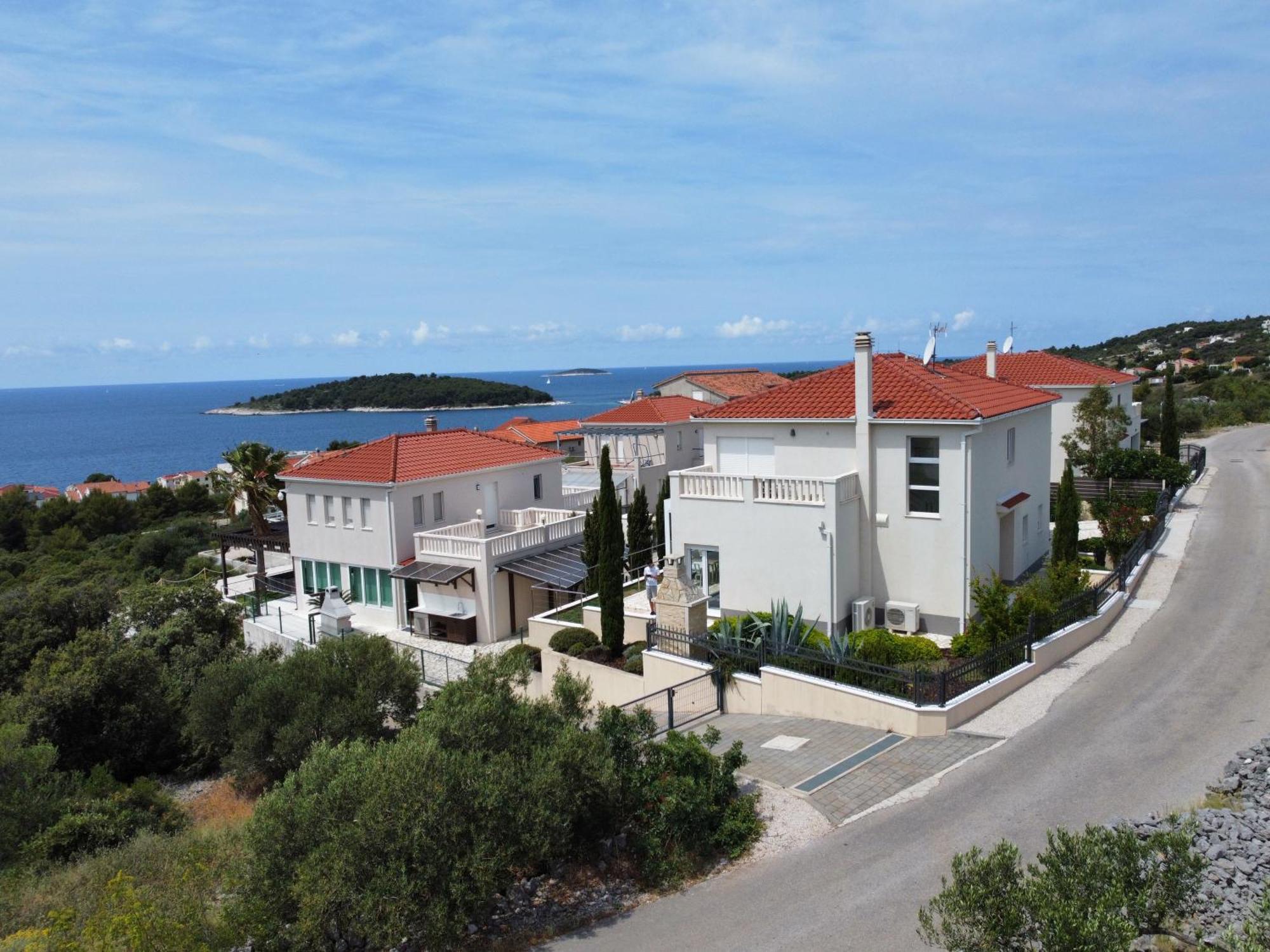Maneni Villa Rogoznica  Luaran gambar