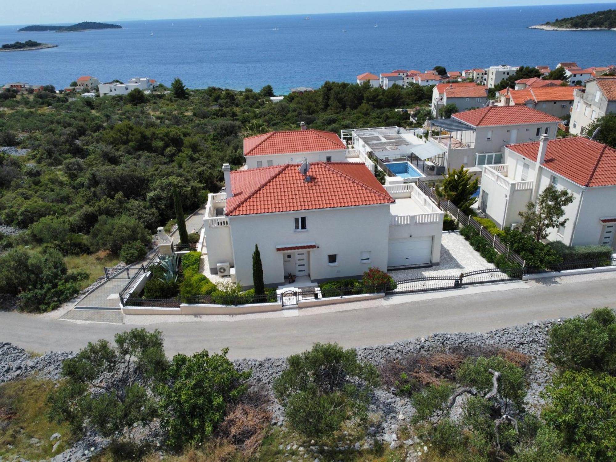 Maneni Villa Rogoznica  Luaran gambar